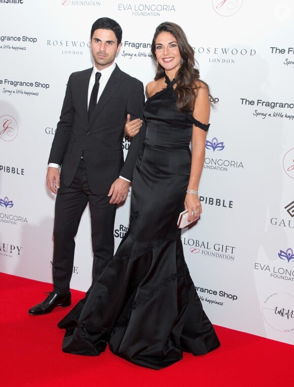 Mikel Arteta et sa femme Lorena Bernal - Les célébrités posent lors du photocall de la soirée Global Gift à Londres le 2 novembre 2018.