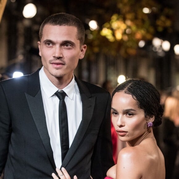 Zoe Kravitz et son fiancé Karl Glusman - Avant première mondiale du film "Les animaux fantastiques : Les crimes de Grindelwald" au cinéma UGC Bercy à Paris le 8 novembre 2018. © Cyril Moreau/bestimage