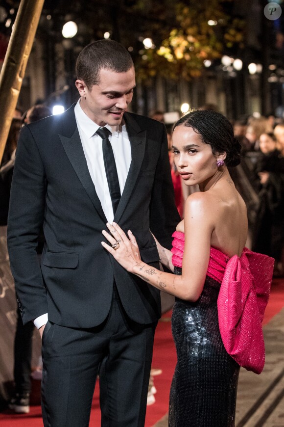 Zoe Kravitz et son fiancé Karl Glusman - Avant première mondiale du film "Les animaux fantastiques : Les crimes de Grindelwald" au cinéma UGC Bercy à Paris le 8 novembre 2018. © Cyril Moreau/bestimage