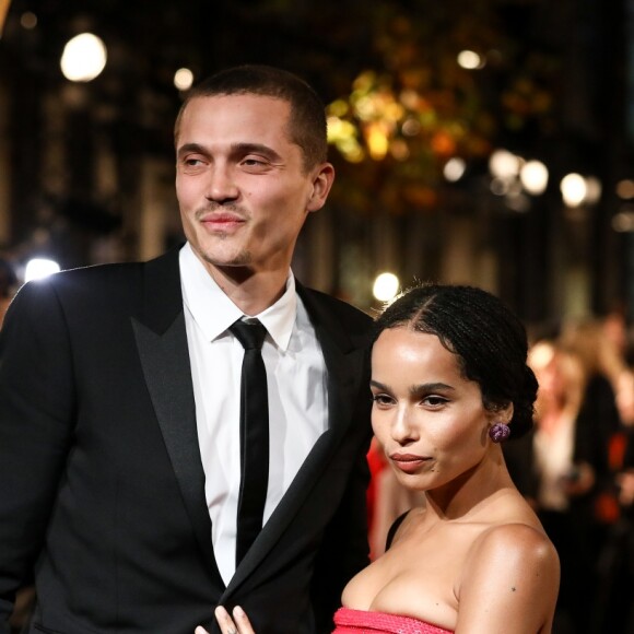 Zoe Kravitz et son fiancé Karl Glusman - Avant première mondiale du film "Les animaux fantastiques : Les crimes de Grindelwald" au cinéma UGC Bercy à Paris le 8 novembre 2018. © Cyril Moreau/bestimage