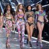 Winnie Harlow, Gigi Hadid, Kendall Jenner et Alexina Graham - Défilé Victoria's Secret 2018 à New York le 8 novembre 2018