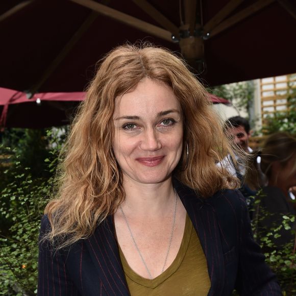 Exclusif - Marine Delterme - Inauguration de la terrasse du restaurant Le Roch à Paris. Le Roch hôtel & Spa, lieu confidentiel et chic imaginé par Sarah Lavoine et niché en plein coeur de Paris, dans le 1er arrondissement, accueillait ses invités afin de leur faire découvrir la nouvelle terrasse de son restaurant.. Le 7 juin 2017 © Rachid Bellak / Bestimage