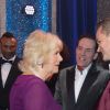 Camilla Parker Bowles, duchesse de Cornouailles, avec Armstrong et Miller, animateurs de la soirée We Are Most Amused and Amazed enregistrée le 22 octobre 2018 au Palladium de Londres et diffusée le 13 novembre sur ITV en l'honneur du 70e anniversaire du prince Charles.