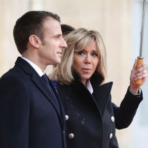 Le président de la République française Emmanuel Macron et sa femme la Première Dame Brigitte Macron (Trogneux) - Le président de la République française et sa femme la Première Dame reçoivent les présidents avant la cérémonie du Centenaire de l'Armistice de la Première Guerre Mondiale, au palais de l'Elysée à Paris, France, le 11 novembre 2018. © Stéphane Lemouton/Bestimage