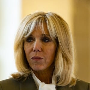 Brigitte Macron lors du déjeuner des conjoints de chefs d'Etat et de gouvernement présents à la cérémonie internationale du centenaire de l'armistice de 1918 au château de Versailles le 11 novembre 2018. © Pierre Perusseau / Bestimage