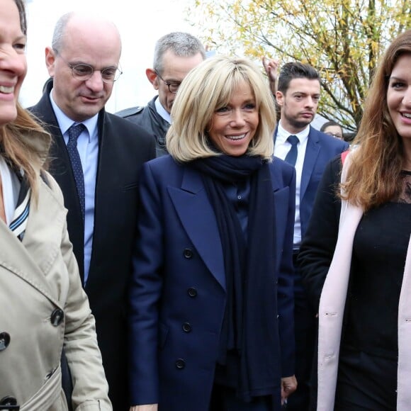 La première dame, Brigitte Macron, Jean-Michel Blanquer, ministre de l'éducation, Marlène Schiappa, secrétaire d'Etat, chargée de l'Egalité des femmes et des hommes se rendent au collège des petits ponts à Clamart, pour évoquer la lutte contre le harcèlement à l'école sous toutes ses formes à Clamart. Le 15 novembre 2018. © Stéphane Lemouton / Bestimage