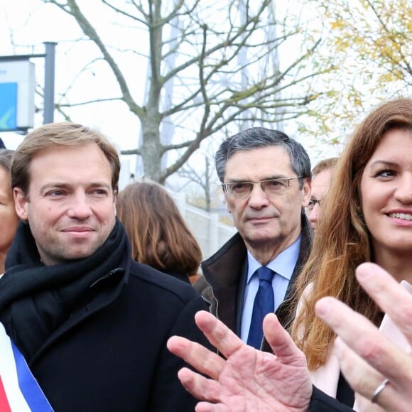 La première dame, Brigitte Macron, Jean-Michel Blanquer, ministre de l'éducation, Marlène Schiappa, secrétaire d'Etat, chargée de l'Egalité des femmes et des hommes se rendent au collège des petits ponts à Clamart, pour évoquer la lutte contre le harcèlement à l'école sous toutes ses formes à Clamart. Le 15 novembre 2018. © Stéphane Lemouton / Bestimage