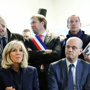 La première dame, Brigitte Macron, Jean-Michel Blanquer, ministre de l'éducation, Marlène Schiappa, secrétaire d'Etat, chargée de l'Egalité des femmes et des hommes se rendent au collège des petits ponts à Clamart, pour évoquer la lutte contre le harcèlement à l'école sous toutes ses formes à Clamart. Le 15 novembre 2018. © Stéphane Lemouton / Bestimage