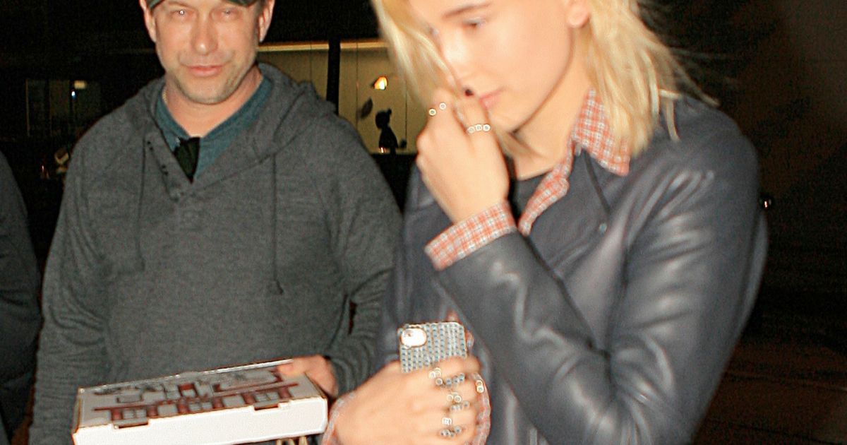 Hailey Baldwin Son Père Stephen Pris En Flag Avec Sa