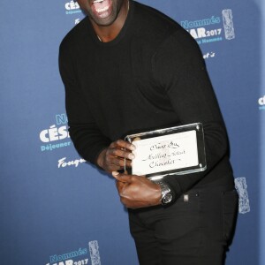 Omar Sy (nommé pour le César du Meilleur Acteur pour "Chocolat") - Déjeuner des nommés aux César 2017 au restaurant Fouquet's à Paris. Le 4 février 2017. © Christophe Aubert via Bestimage