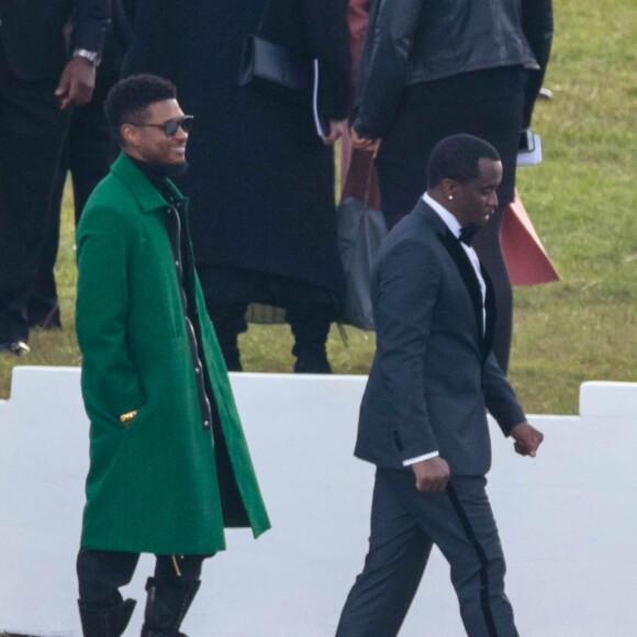 Usher - Sean Combs lors des obsèques de son ex compagne et mère de ses enfants Kim Porter à Columbus le 24 novembre 2018.