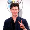 Shawn Mendes à la press room des American Music Awards 2018 au théâtre Microsoft à Los Angeles, le 9 octobre 2018