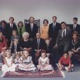  George H.W. Bush et Barbara Bush posant avec leurs enfants et petits-enfants à Houston en 1991. L'ancien président des Etats-Unis est mort à l'âge de 94 ans le 30 novembre 2018. 