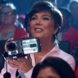 Kris Jenner dans le clip d'Ariana Grande "Thank u, next", sorti le 30 novembre 2018