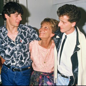 Maria Pacôme avec Patrick Bruel en 1984 à Paris pour la pièce On m'appelle Emilie, qu'elle a écrite.