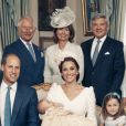 Exclusif - Photo officielle de la famille royale d'Angleterre lors du baptême du prince Louis en la chapelle St James à Londres. Le 9 juillet 2018