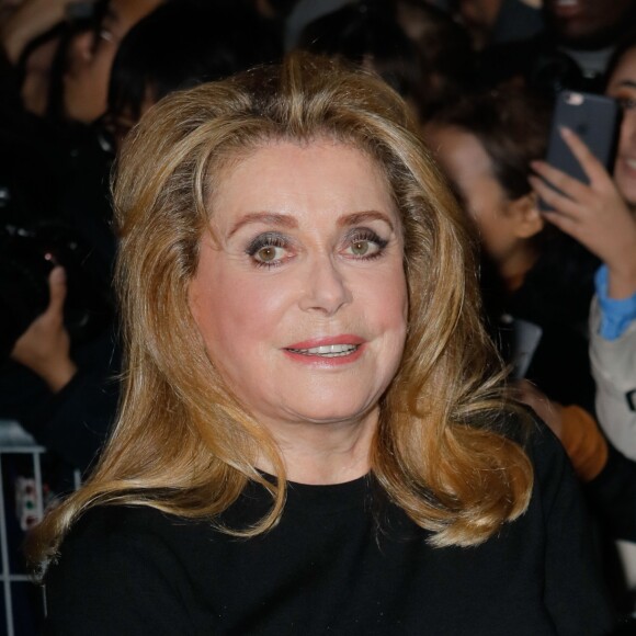 Catherine Deneuve - Arrivées au défilé de mode prêt-à-porter printemps-été 2019 "Louis Vuitton" à Paris. Le 2 octobre 2018 © Veeren-CVS / Bestimage