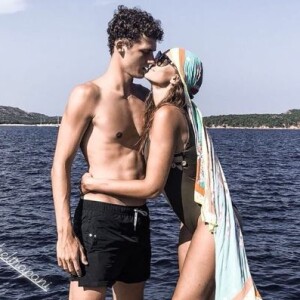 Benjamin Pavard adresse une jolie déclaration d'amour à Rachel Legrain-Trapani à l'occasion de l'anniversaire de l'ancienne Miss France le 31 août 2018.