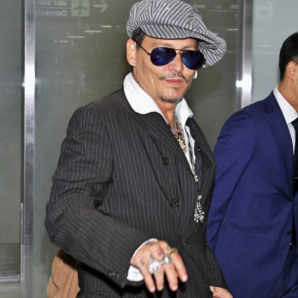 Johnny Depp à son arrivée à l'aéroport de Tokyo. Le 13 septembre 2019 © Future-Image / Zuma Press / Bestimage