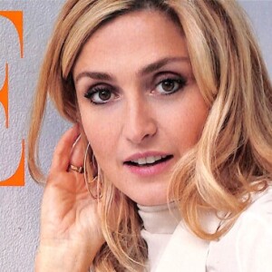 Julie Gayet en couverture du magazine ELLE, en kiosques le 14 décembre 2018.