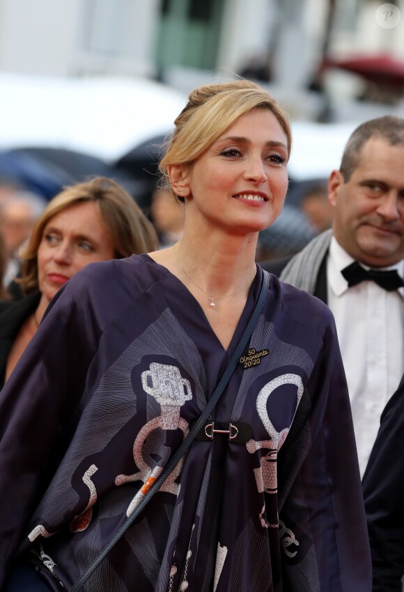 Julie Gayet - Montée des marches du film "Blackkklansman" lors du 71e Festival International du Film de Cannes. Le 14 mai 2018 © Borde-Jacovides-Moreau/Bestimage