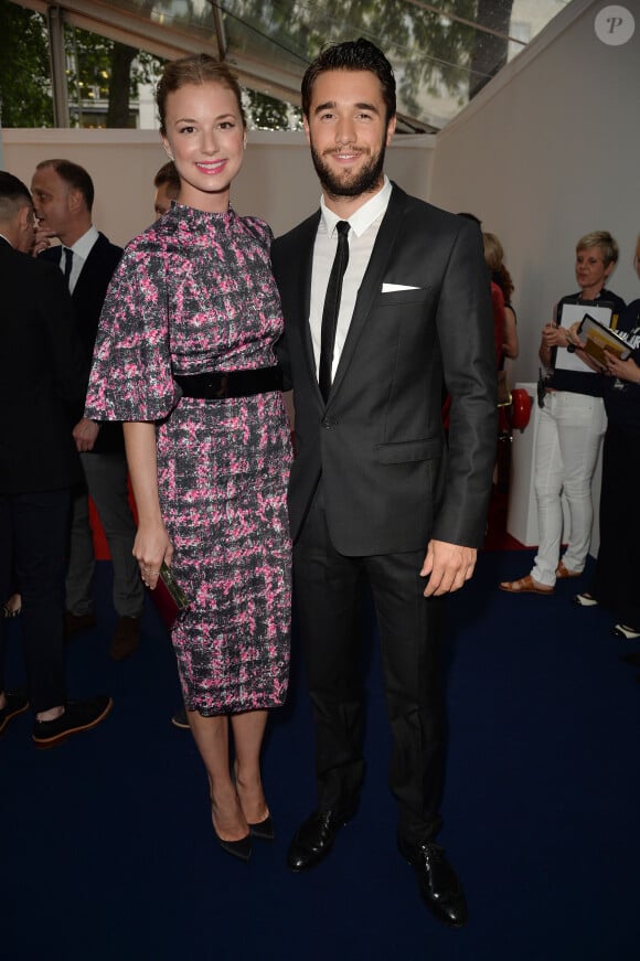 Emily VanCamp et son compagnon Joshua Bowman - Soirée "Glamour Women of the Year Awards" à Londres. Le 3 juin 2014