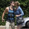 Exclusif - Emily VanCamp et Joshua Bowman à Hollywood, le 4 mai 2013