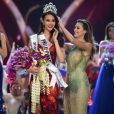 Catriona Gray (Philippines) remporte le titre de Miss Univers 2018 à l'Impact Arena à Bangkok. Le 17 décembre 2018.