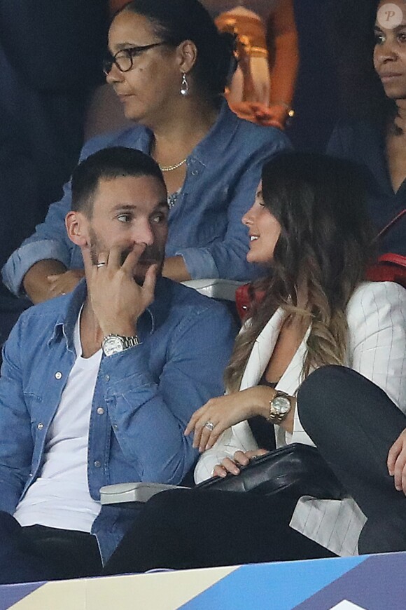 Hugo Lloris et sa femme Marine dans les tribunes lors de la Ligue des nations opposant la France aux Pays-Bas, au Stade de France, à Saint-Denis, Seine Saint-Denis, France, le 9 septembre 2018. La France a gagné 2-1. © Cyril Moreau/Bestimage