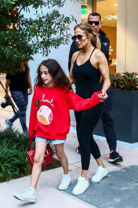 Alex Rodriguez, Jennifer Lopez et sa fille Emme à Miami, le 24 mai 2018