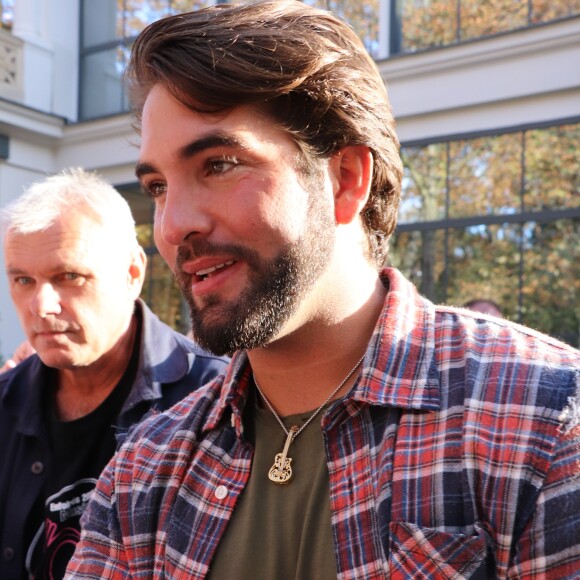 Kendji Girac - Sortie des people de l'enregistrement de l'émission "Vivement Dimanche" à Paris le 19 septembre 2018.