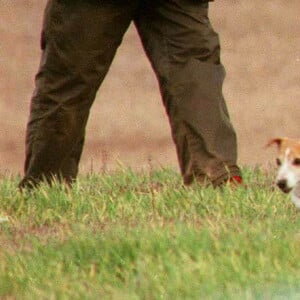 Le prince Charles en pleine partie de chasse à Sandringham, en 1995.