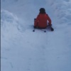 Sophie Davant "en galère" sur les pistes de ski, filmée par sa fille Valentine Sled le 27 décembre 2018 sur Instagram.