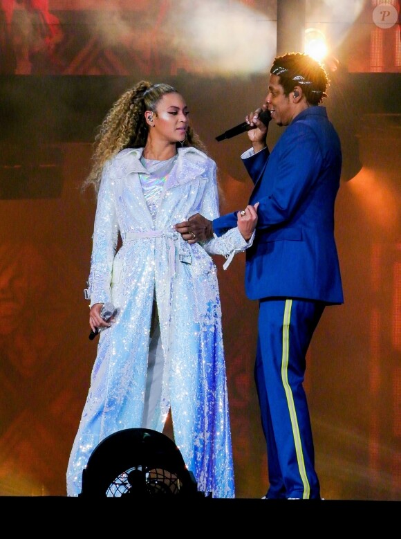 Beyoncé et JAY-Z donnent le coup d'envoi de la tournée "On The Run II" au Principality Stadium à Cardiff, le 6 juin 2018.