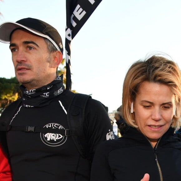 Christian Estrosi, le maire de Nice, et sa femme Laura Tenoudji participent à la 20eme édition de la Prom'Classic, une course à pied de 10kms sur la Promenade des Anglais à Nice le 6 janvier 2019. © Bruno Bebert / Bestimage