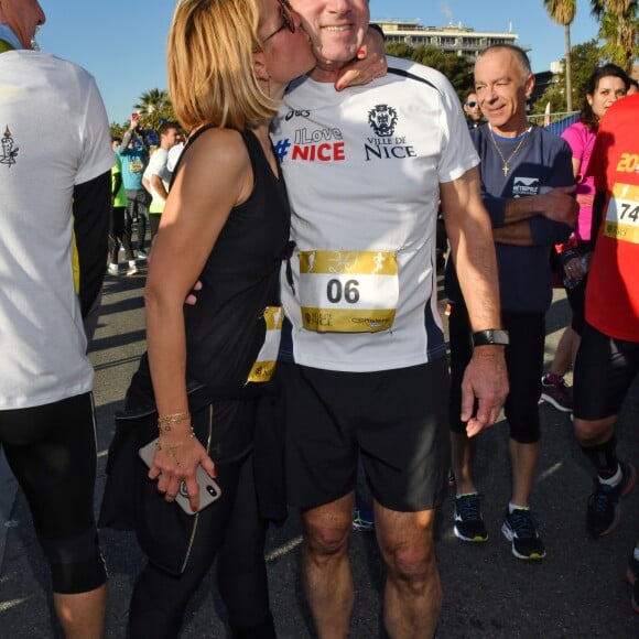 Christian Estrosi, le maire de Nice, et sa femme Laura Tenoudji participent à la 20eme édition de la Prom'Classic, une course à pied de 10kms sur la Promenade des Anglais à Nice le 6 janvier 2019. © Bruno Bebert / Bestimage