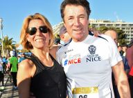 Laura Tenoudji et Christian Estrosi : Baiser mouillé pour le couple sportif