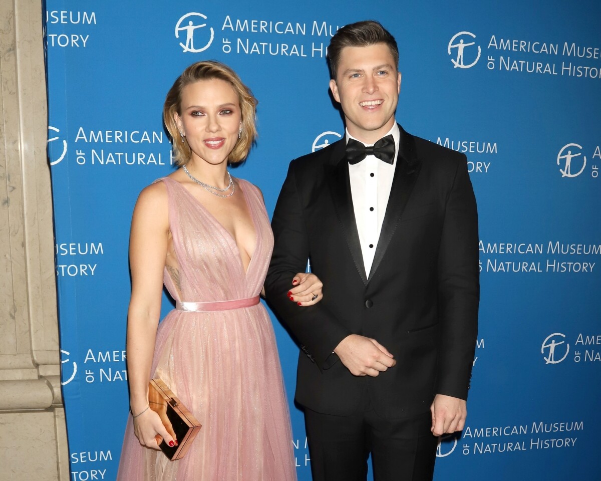 Photo Scarlett Johansson Et Son Compagnon Colin Jost Au Photocall De La Soirée 2018 American 