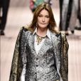 Carla Bruni-Sarkozy lors du défilé Dolce &amp; Gabbana, collection prêt-à-porter printemps-été 2019 lors de la Fashion Week de Milan, le 23 septembre 2018.