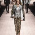 Carla Bruni-Sarkozy lors du défilé Dolce &amp; Gabbana, collection prêt-à-porter printemps-été 2019 lors de la Fashion Week de Milan, le 23 septembre 2018.