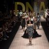 Monica Bellucci, Eva Herzigova, Carla Bruni-Sarkozy et Marpessa Hennink au défilé Dolce & Gabbana, collection prêt-à-porter printemps-été 2019 lors de la Fashion Week de Milan, le 23 septembre 2018.