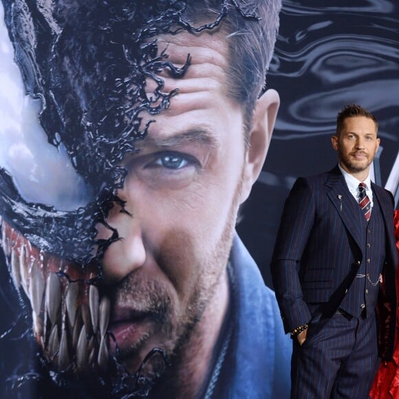 Tom Hardy à la première de Venom au théâtre Regency Village à Westwood, le 1er octobre 2018.