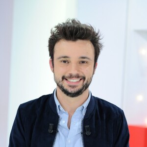 Exclusif - Tom Villa - Enregistrement de l'émission "Vivement Dimanche" au studio Gabriel, présentée par M.Drucker et diffusée le 20 janvier 2019 sur France 2. Le 19 décembre 2018 © Guillaume Gaffiot / Bestimage