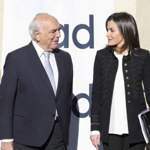 La reine Letizia d'Espagne en audience avec les membres de la fondation d'aide contre la toxicomanie le 9 janvier 2019 à Madrid.