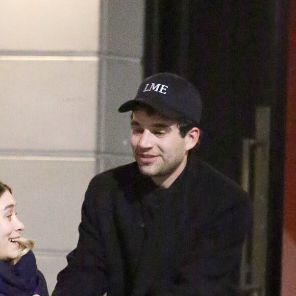 Exclusif - Ashley Olsen et son compagnon Louis Eisner lors d'une sortie nocturne à New York le 13 janvier 2019.