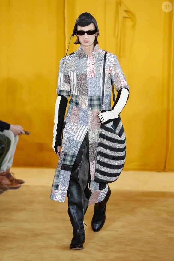 Défilé de mode Loewe collection Automne-Hiver 2019/20 lors de la fashion week Homme à Paris, le 19 janvier 2019.