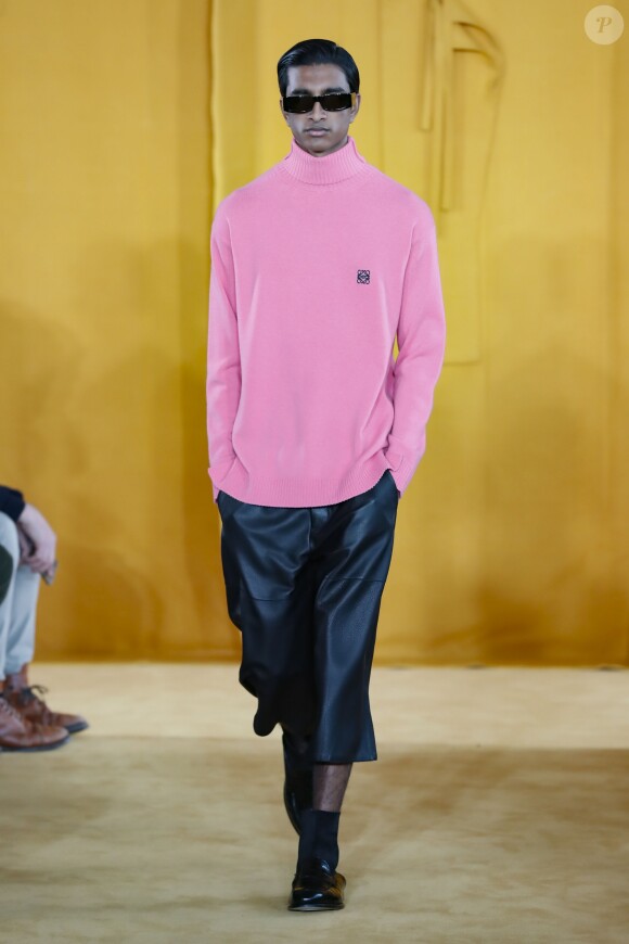 Défilé de mode Loewe collection Automne-Hiver 2019/20 lors de la fashion week Homme à Paris, le 19 janvier 2019.