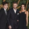 Brooklyn Beckham avec ses parents David Beckham et Victoria Beckham à la soirée British Fashion Awards 2018 au Royal Albert Hall à Londres, le 10 décembre 2018.
