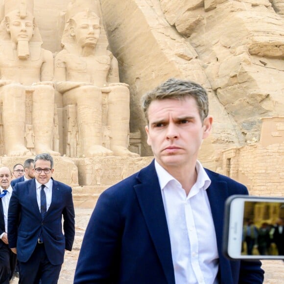 Le président de la République française Emmanuel Macron, son épouse la première dame Brigitte Macron, le ministre de la Culture Franck Riester et le ministre de l'Europe et des Affaires Etrangères Jean-Yves Le Drian visitent le temple au temple d'Abou Simbel – Le couple présidentiel entame sa vitie de trois jours en Egypte, le dimanche 27 janvier 2019 © Eliot Blondet/Pool/Bestimage