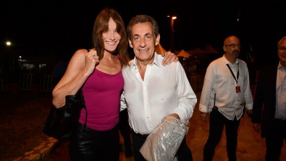 Carla Bruni : Déclaration d'amour à Nicolas Sarkozy pour son anniversaire